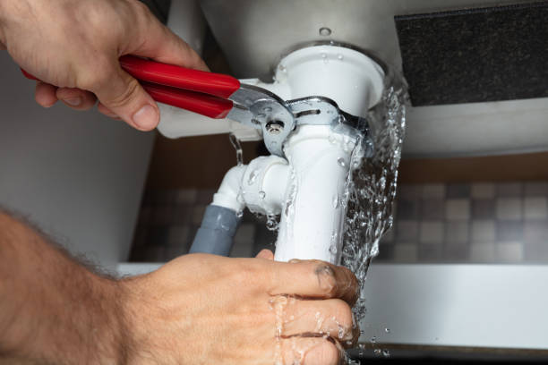 Water damage restoration experts in Meridian Hills, IN